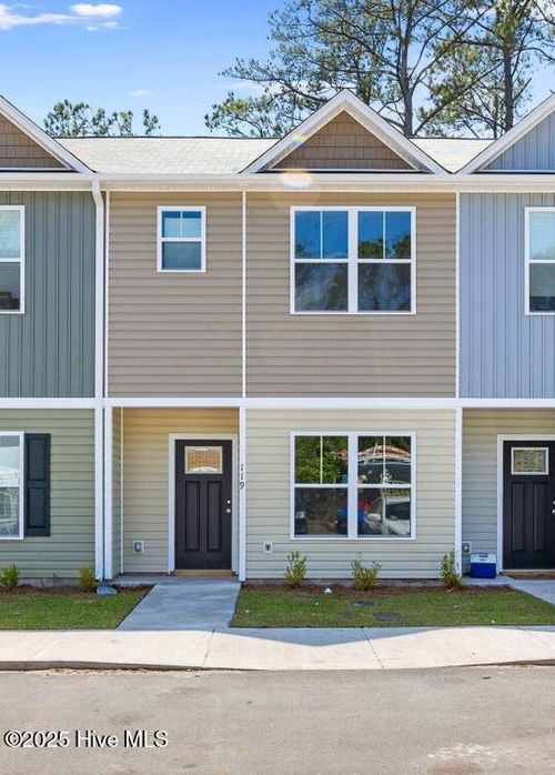 133 Buckhorn Avenue, Holly Ridge, NC, 28445 | Card Image