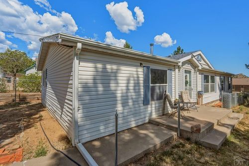 212 1/2 W Main St, Aguilar, CO, 81020-5058 | Card Image
