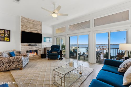 315 Scenic Point Ln, Fleming Island, FL, 32003-7110 | Card Image