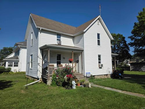 205 W Water St, Berne, IN, 46711-1547 | Card Image