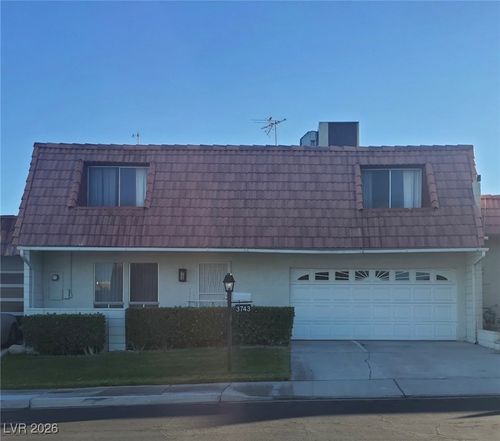 3743 Colonial Drive, Las Vegas, NV, 89121 | Card Image