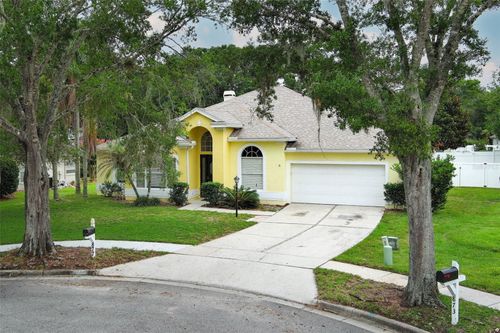 877 Kensington Gardens Court, OVIEDO, FL, 32765 | Card Image