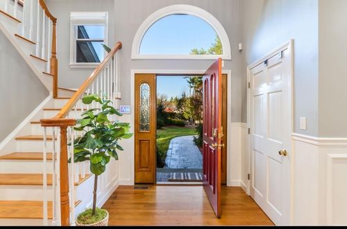 34 Wood Duck Rd, Acushnet, MA, 02743-1748 | Card Image