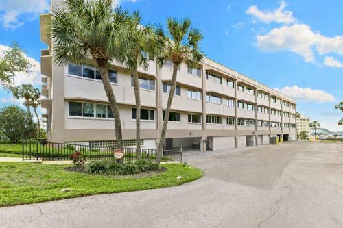 apt-207b-100 Bluff View Dr, BELLEAIR BLUFFS, FL, 33770-1373 | Card Image