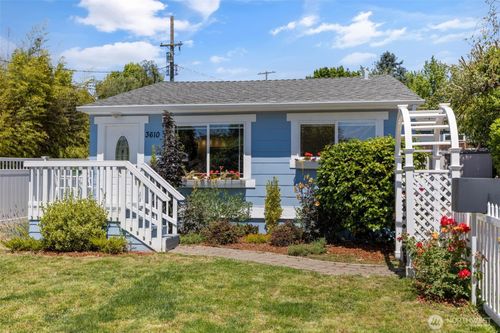 3610 Sw Kenyon St, Seattle, WA, 98126-3429 | Card Image