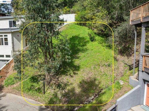 0 Arrowhead Dr, Oakland, CA, 94611 | Card Image