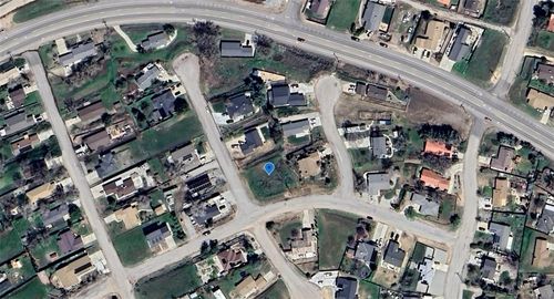 22330 Fontana St, Tehachapi, CA, 93561-8247 | Card Image