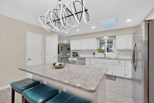 8719 Gutierrez Rd Ne, Albuquerque, NM, 87111-2322 | Card Image