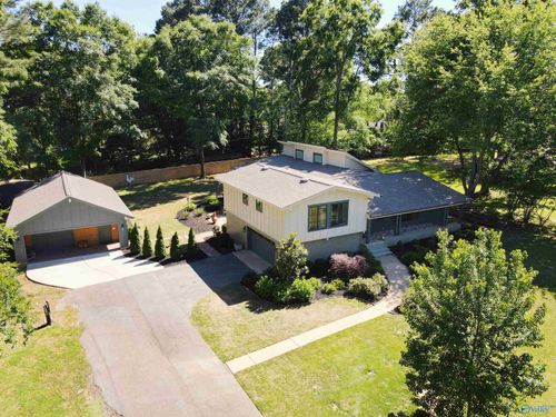 2105 Woodland St Se, Decatur, AL, 35601-4553 | Card Image