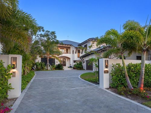 424 Bowdoin Cir, Sarasota, FL, 34236-1102 | Card Image