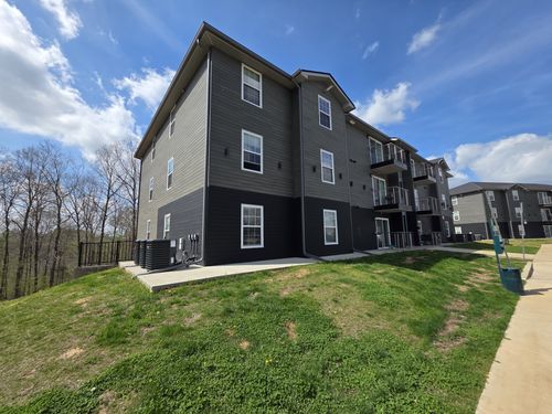 213-543 Peachers Mill Rd, Clarksville, TN, 37042-5519 | Card Image