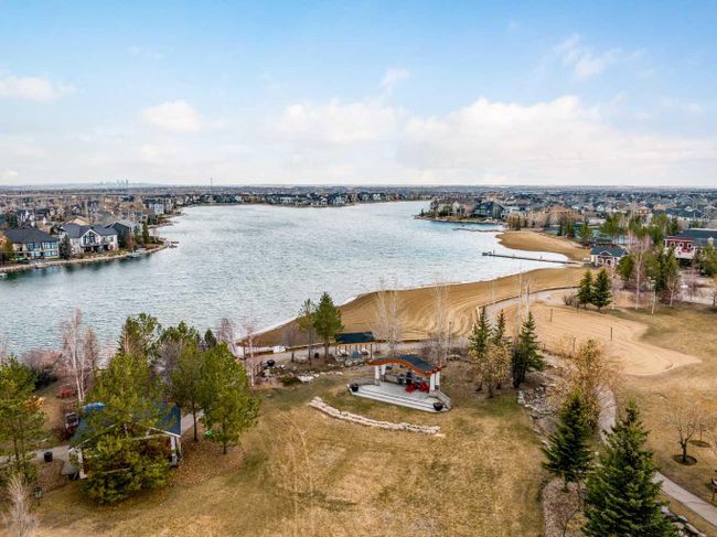 43 Auburn Bay Boulevard Se, Home with 3 bedrooms, 2 bathrooms and 2 parking in Calgary AB | Image 30