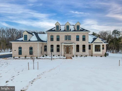 4627 Fairfax Manor Ct, CHANTILLY, VA, 20151-1438 | Card Image