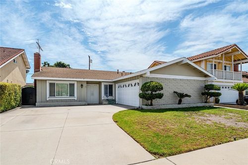 5842 Daisy Cir, La Palma, CA, 90623-2120 | Card Image