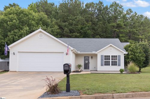 121 Malibu Rd, Liberty, SC, 29657-3612 | Card Image