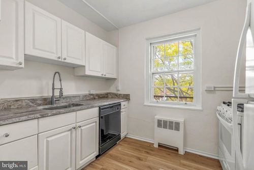 734 North Terrace, PHILADELPHIA, PA, 19123 | Card Image