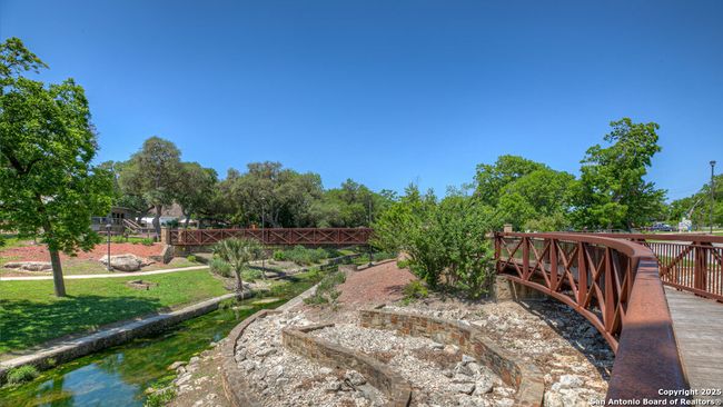 1009 Seedling Ln, House other with 3 bedrooms, 2 bathrooms and null parking in Seguin TX | Image 15