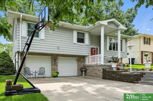 5509 S 91 Street, Omaha, NE, 68127 | Card Image