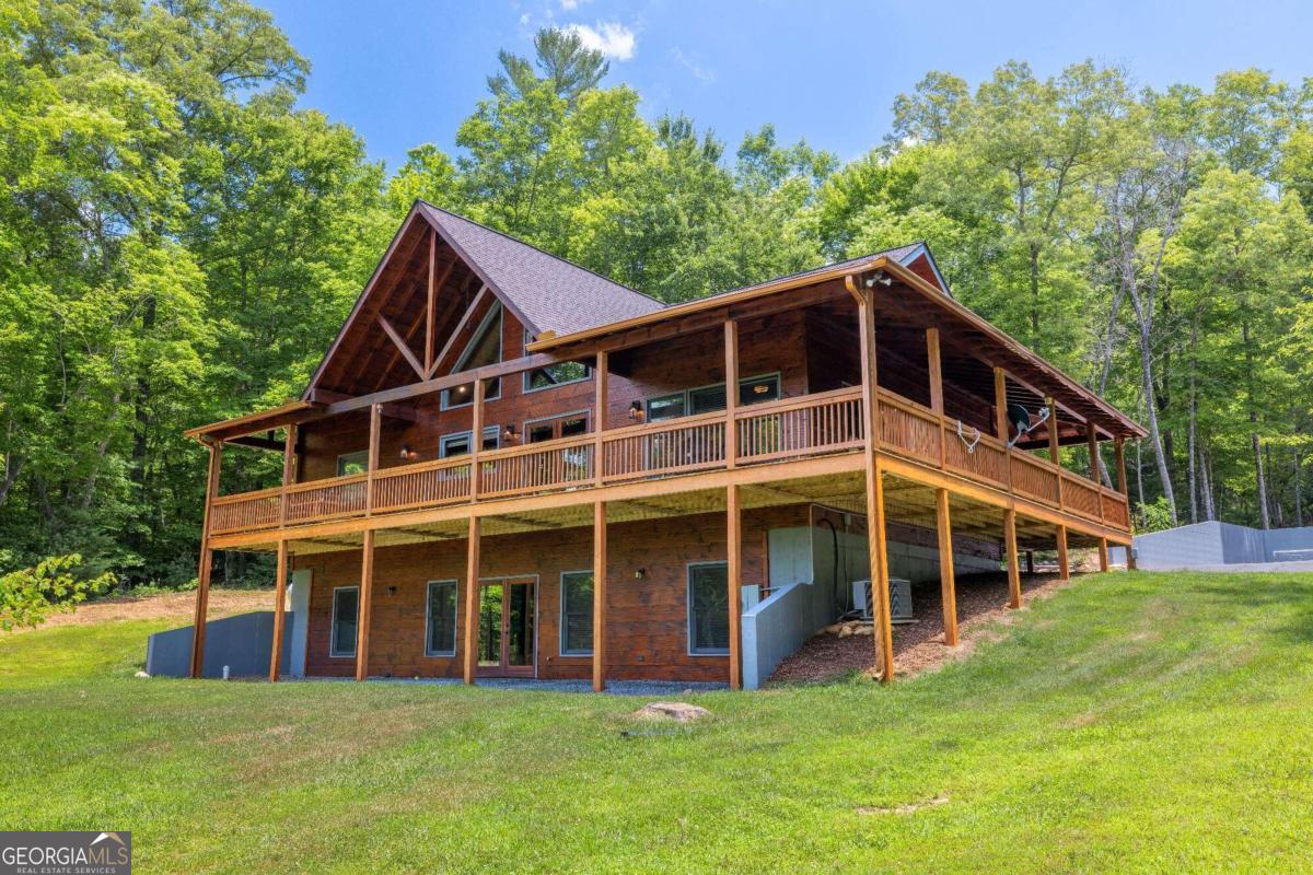Shadow Ln, Blue Ridge, GA 30513