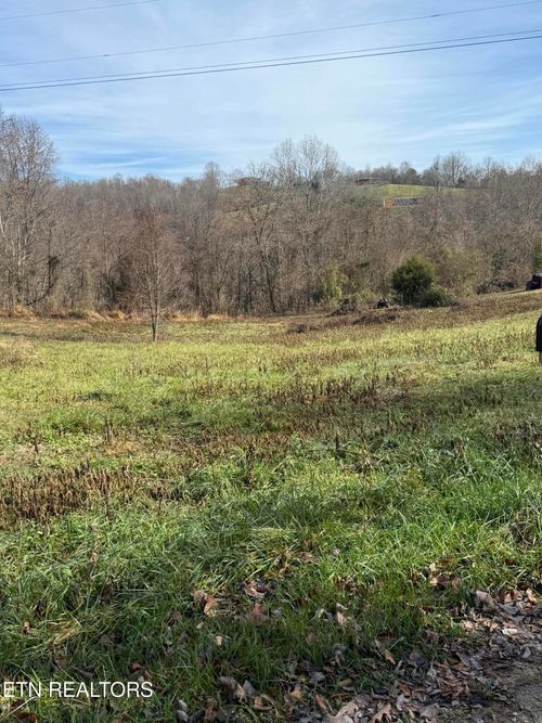 132 Sunset Hills Lane, New Tazewell, TN, 37825 | Card Image