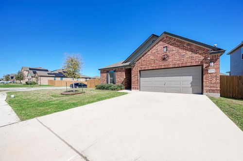 18600 Golden Eagle Way, Elgin, TX, 78621-2430 | Card Image
