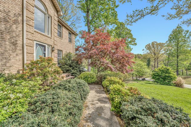 Landscaping_Front_58_Dove | Image 4