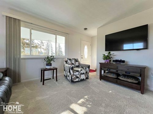 1860 S M-52 Highway, Owosso Charter Township, MI, 48867 | Card Image