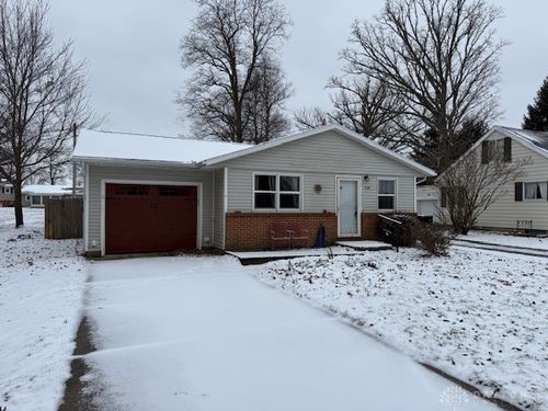 409 Infirmary Rd, Wapakoneta, OH, 45895-7323 | Card Image