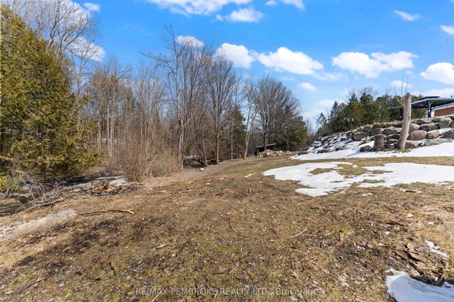 470 Forest Lea Rd, House other with 4 bedrooms, 2 bathrooms and 4 parking in Pembroke ON | Image 42