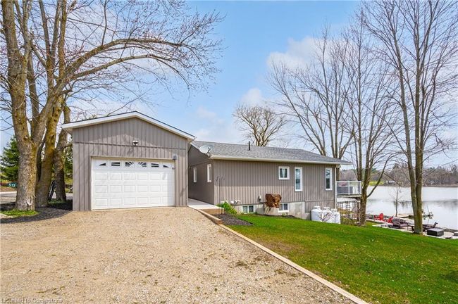 513 Five Road, House other with 2 bedrooms, 3 bathrooms and 7 parking in Mapleton ON | Image 28