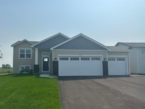 812 Erickson Ln, Buffalo, MN, 55313-7559 | Card Image