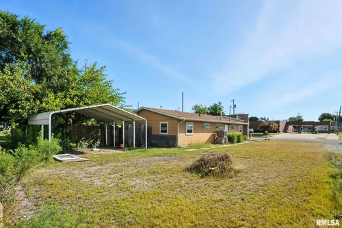 116 Main St, Buffalo, IA, 52728-7785 | Card Image