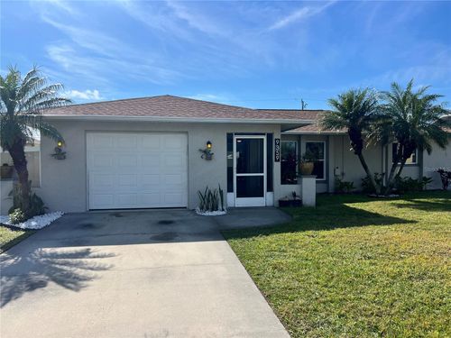 9359 Casa Grande Avenue, ENGLEWOOD, FL, 34224 | Card Image