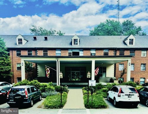 apt-137-5301 Westbard Cir, BETHESDA, MD, 20816-1425 | Card Image