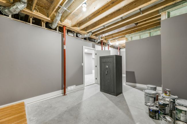 6435 E 64 Th St, House other with 5 bedrooms, 3 bathrooms and null parking in Chase MI | Image 52