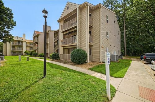 103-562 Candle Ln, Newport News, VA, 23608-8708 | Card Image