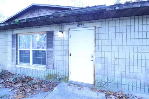 5736 Nw 25th Ter, GAINESVILLE, FL, 32653-1960 | Card Image