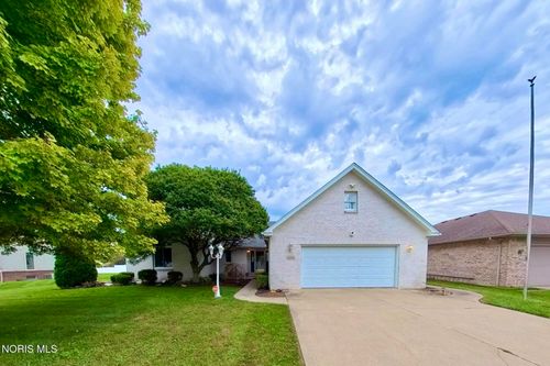1013 Lallendorf Rd, Oregon, OH, 43616-3505 | Card Image