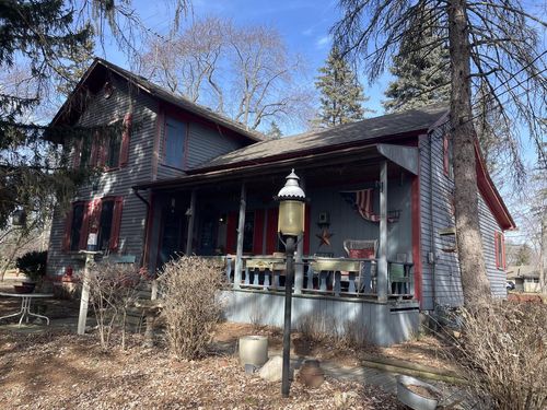 1320 E Oakwood Road, Oak Creek, WI, 53154 | Card Image