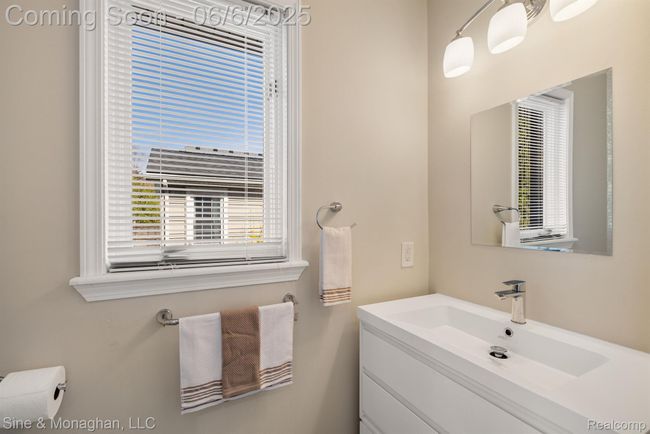 797 Washington Rd, House other with 5 bedrooms, 4 bathrooms and null parking in Grosse Pointe MI | Image 15