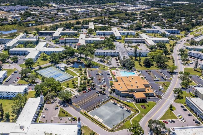 APT-84 - 2458 Columbia Dr, Condo with 2 bedrooms, 2 bathrooms and null parking in CLEARWATER FL | Image 26
