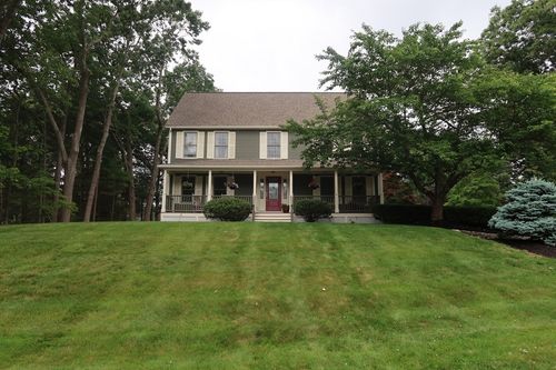 12 Hampton Ct, East Walpole, MA, 02032-1354 | Card Image