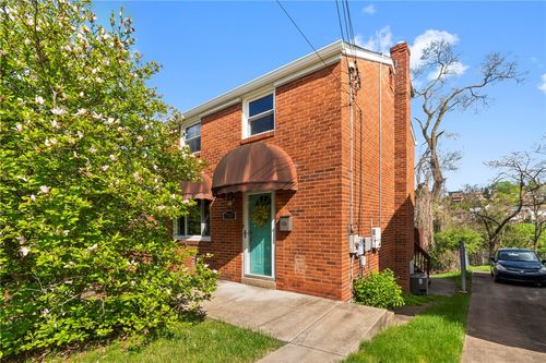 2703 Philadelphia Ave, Pittsburgh, PA, 15216-1926 | Card Image