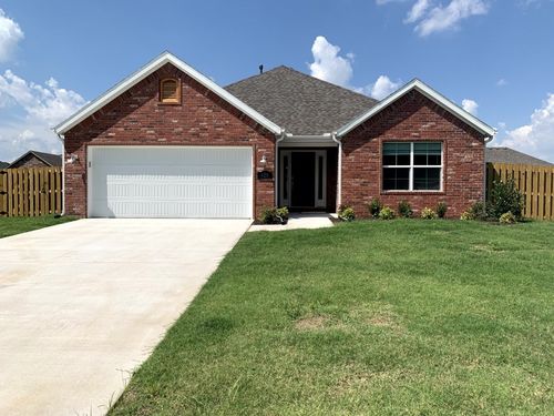 428 Concho St, Farmington, AR, 72730-5004 | Card Image
