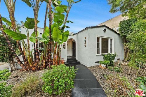 2640 Vineyard Ave, Los Angeles, CA, 90016-2928 | Card Image