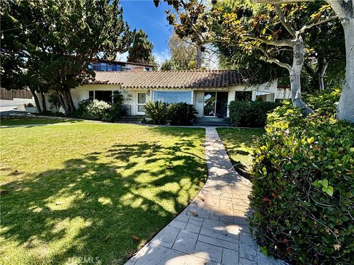 888 Via Del Puente, Palos Verdes Estates, CA, 90274-1274 | Card Image