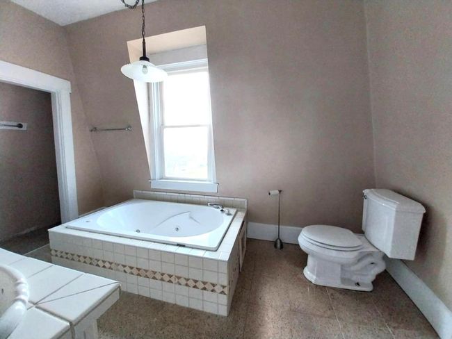 105 S Sycamore St, House other with 3 bedrooms, 2 bathrooms and null parking in Osgood IN | Image 22