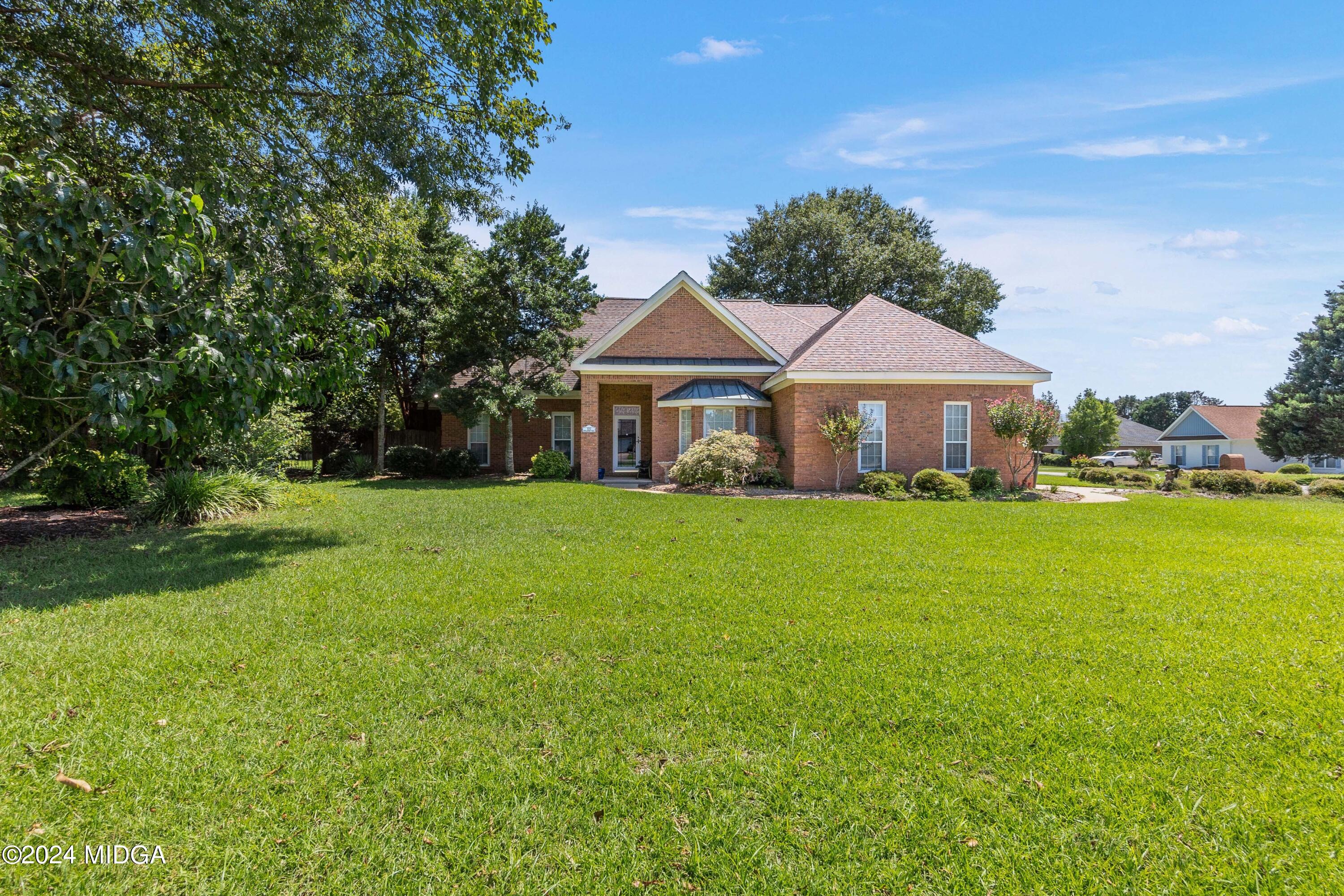 Huckleberry Trl, Warner Robins, GA 31093