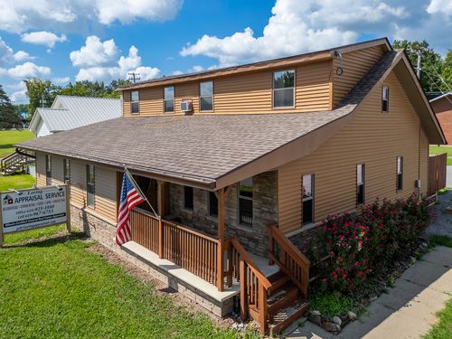 1201 S Park Ave, Herrin, IL, 62948-4176 | Card Image