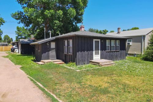 3642 Schamber St, Rapid City, SD, 57702-2611 | Card Image